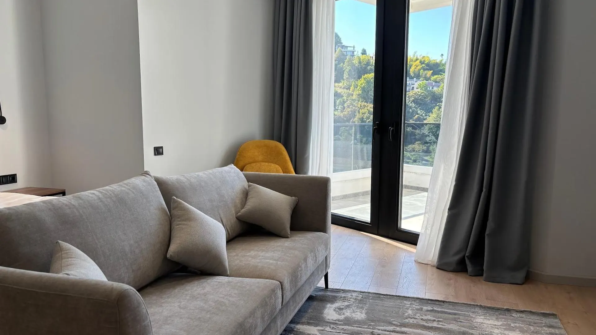 New Apartments Mziuri Gardens Batumi
